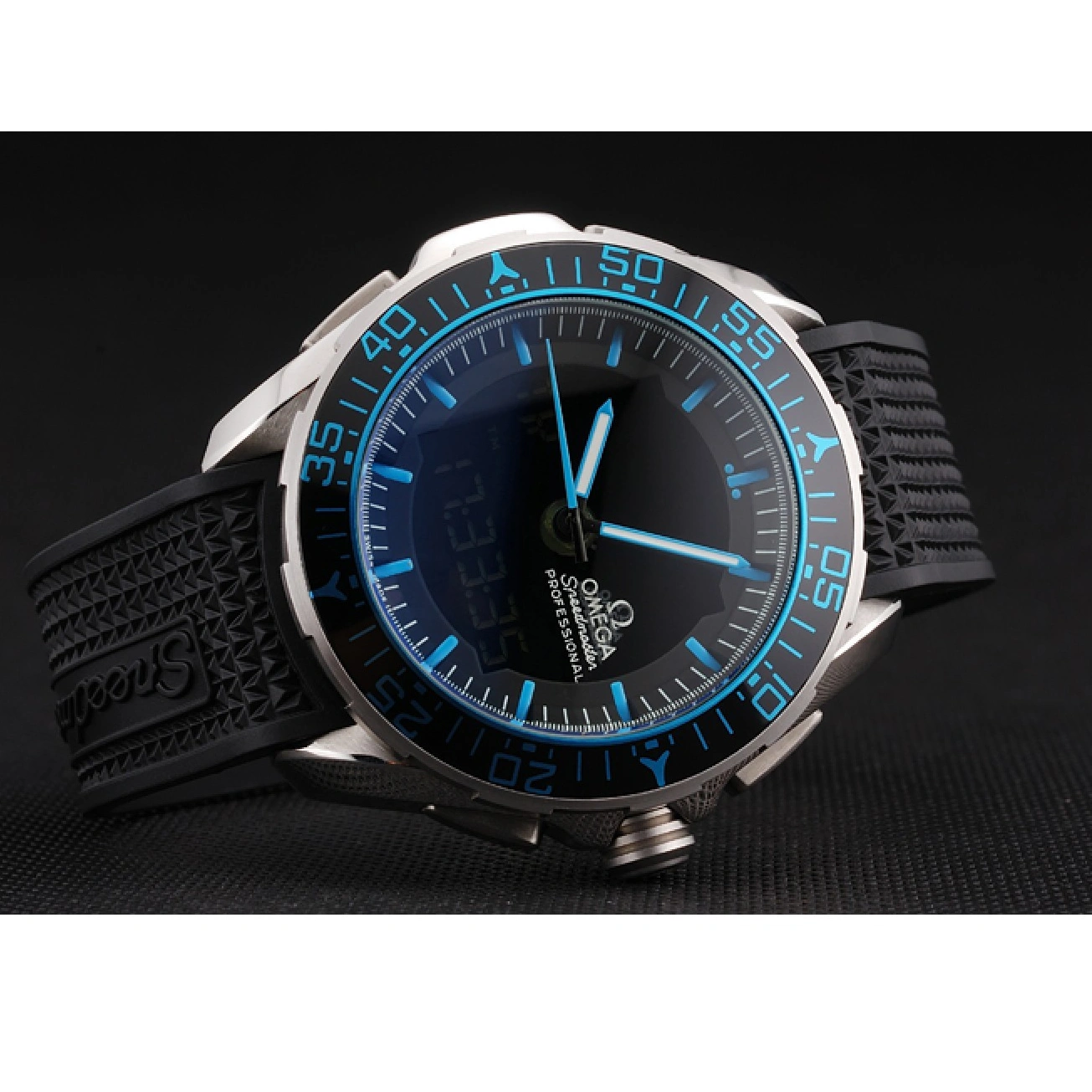1025 Omega Speedmaster Skywalker X-33 Black Dial Blue On Black Bezel Stainless Steel Black Rubber Strap